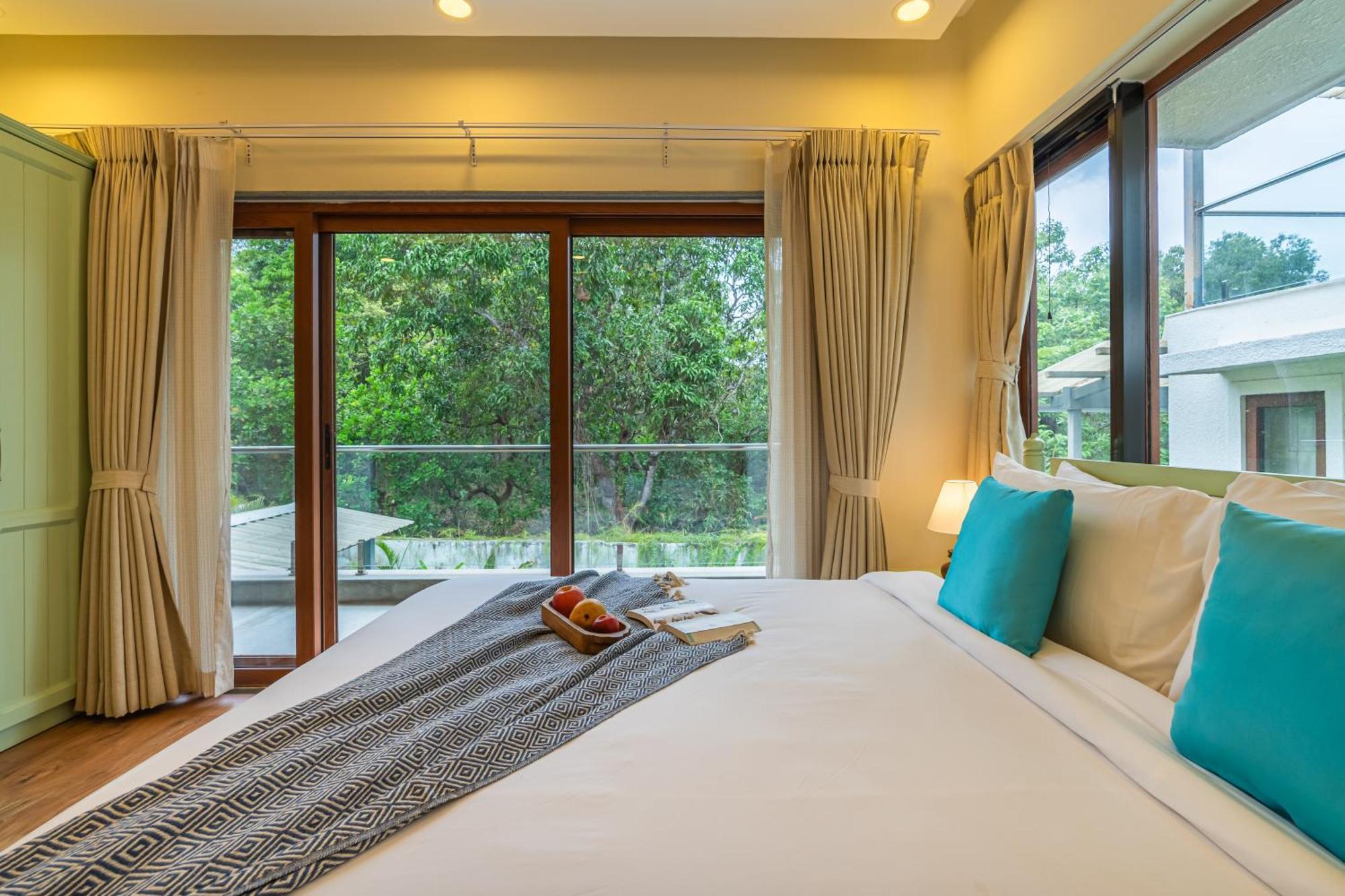 Elivaas 3 Bhk With Pvt Pool - Azalea Villa Siolim Exterior photo